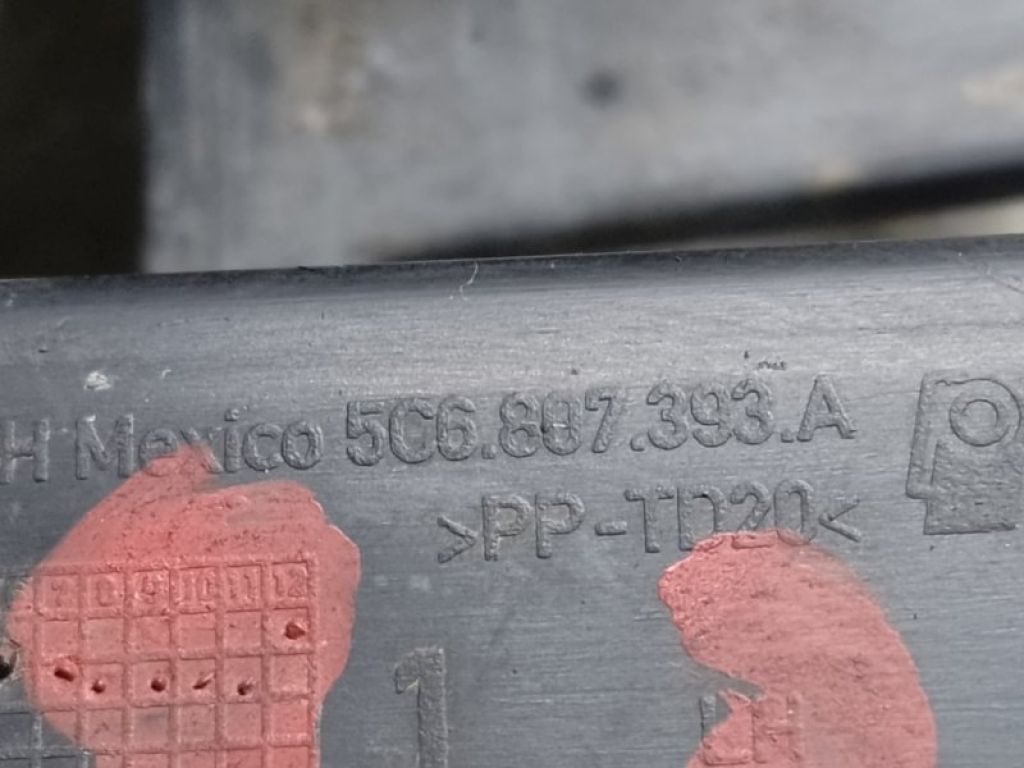 5C6 807 393 A | Кронштейн заднього бампера лів. VOLKSWAGEN JETTA USA 10-17 - Фото 4