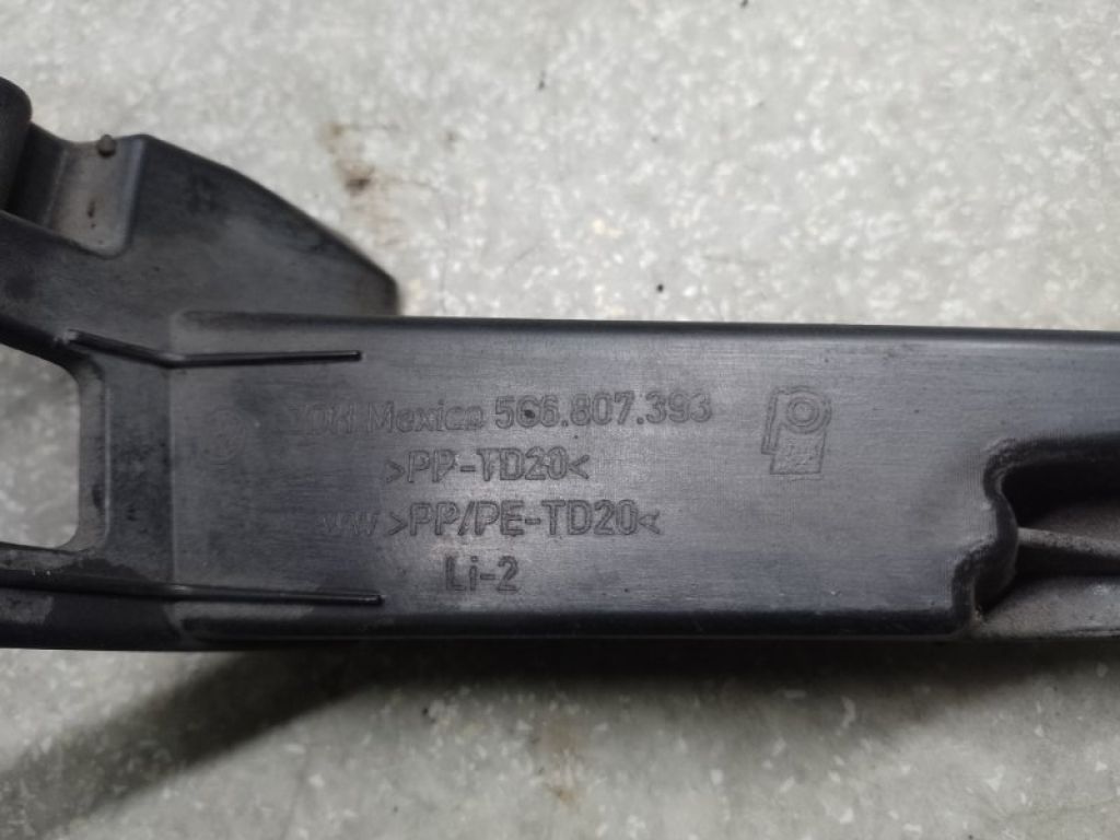 5C6 807 393 | Кронштейн заднього бампера лів. VOLKSWAGEN JETTA USA 10-17 - Фото 5