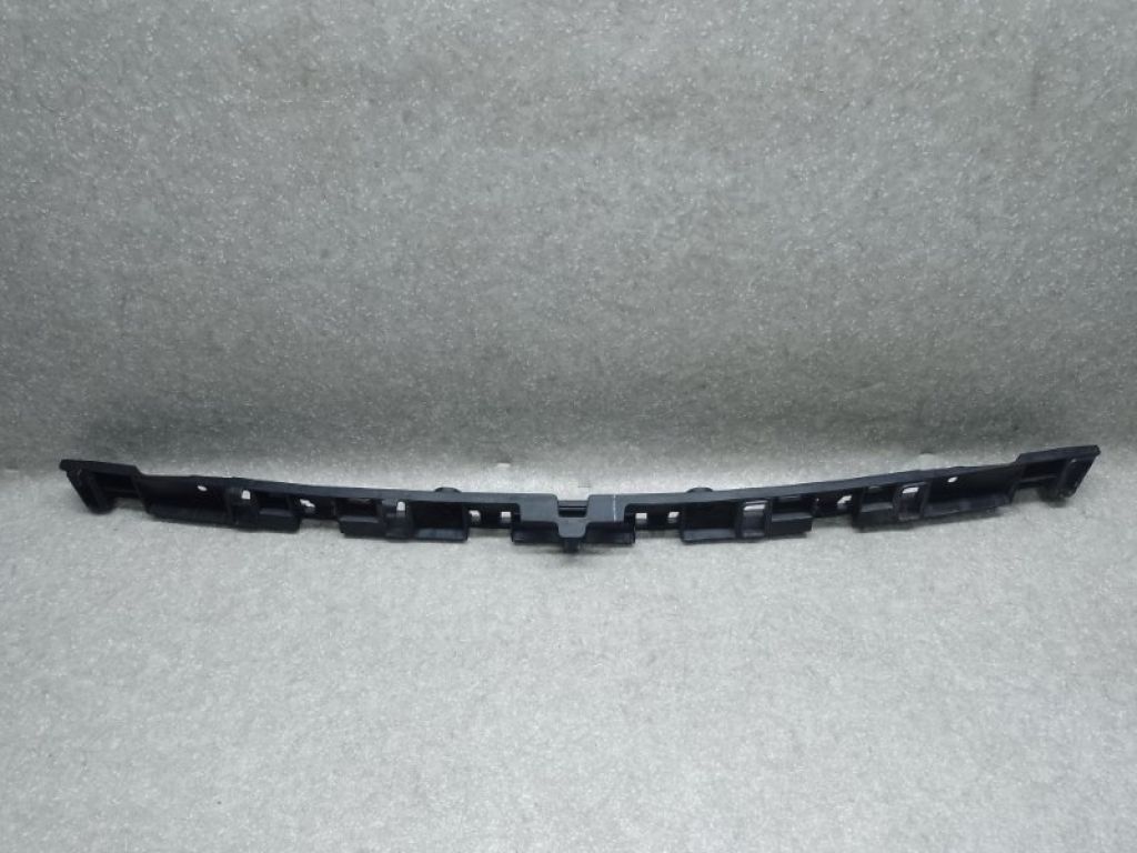 5C6 807 863 | Кронштейн заднього бампера VOLKSWAGEN JETTA USA 10-17 - Фото 2