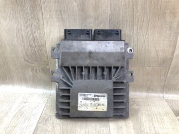 Блок управления двигателем FORD MUSTANG 15-