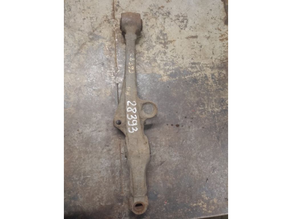 Важіль передньої підвіски нижній прав. HONDA ACCORD CE 95-98 - Фото 3