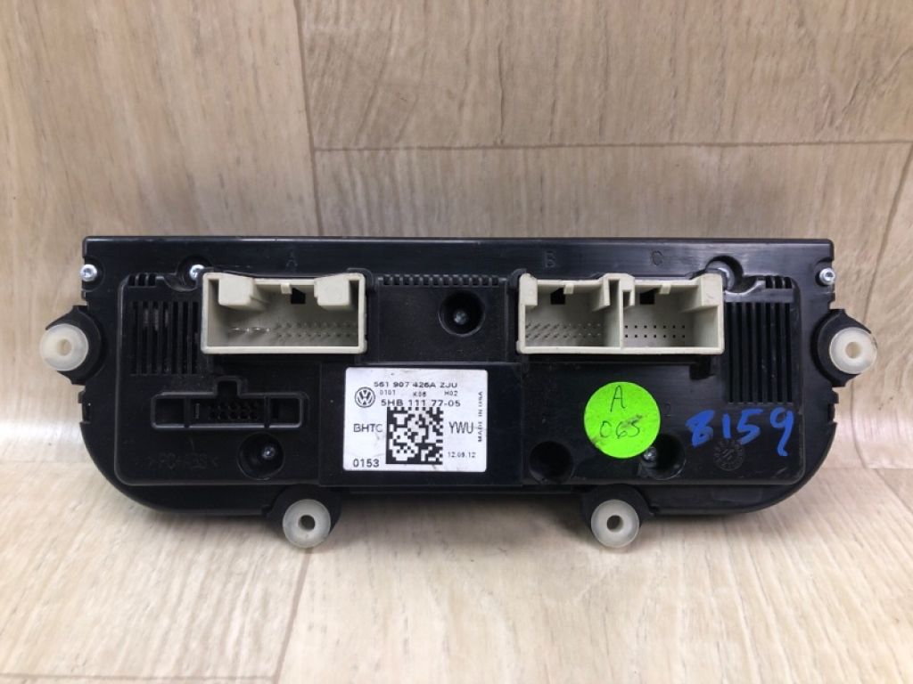 561 907 426 J ZJU | Блок керування піччю VOLKSWAGEN TIGUAN 08-17 - Фото 3