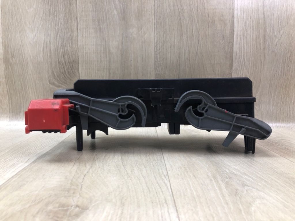 68143317AA | Блок запобіжників моторний відсік DODGE JOURNEY 08-20 - Фото 3