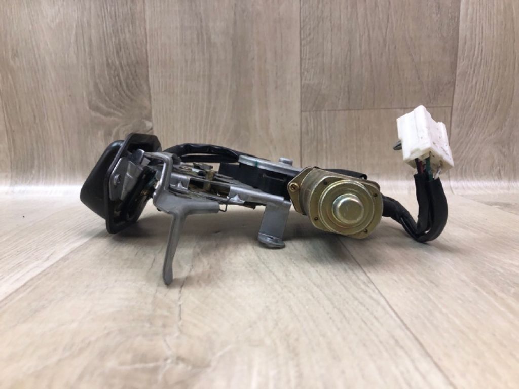 90500-AQ000 | Замок кришки багажника INFINITI FX S50 03-08 - Фото 4