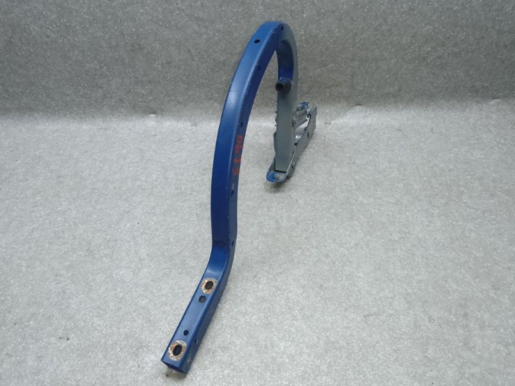 79210-3Y002 | Петля кришки багажника лів. HYUNDAI ELANTRA MD 10-15 - Фото 2