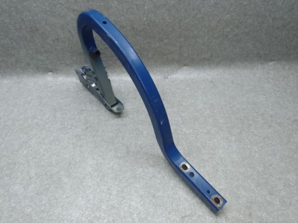 79220-3Y002 | Петля кришки багажника прав. HYUNDAI ELANTRA MD 10-15 - Фото 2