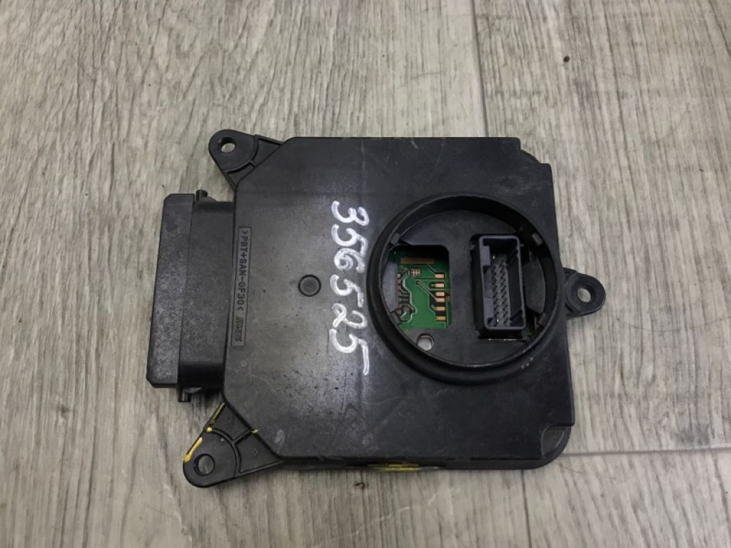 81056-33F10 | Блок розпалювання LED LEXUS ES 18-