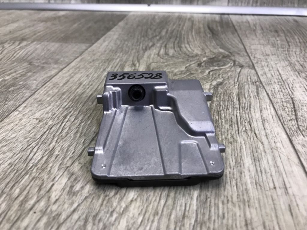 8646C-42031 | камера переднього виду TOYOTA RAV4 18-