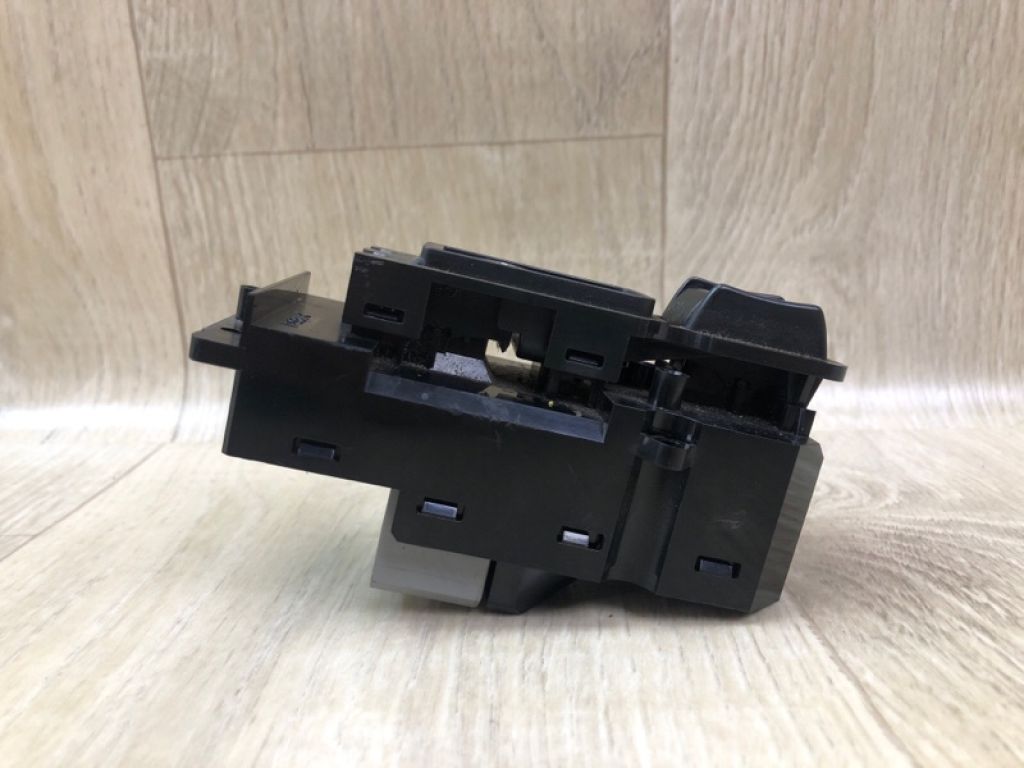 35760-TL2-A01 | Кнопка склопідіймача передн. прав. HONDA ACCORD CU8 / TSX 08-14 - Фото 2