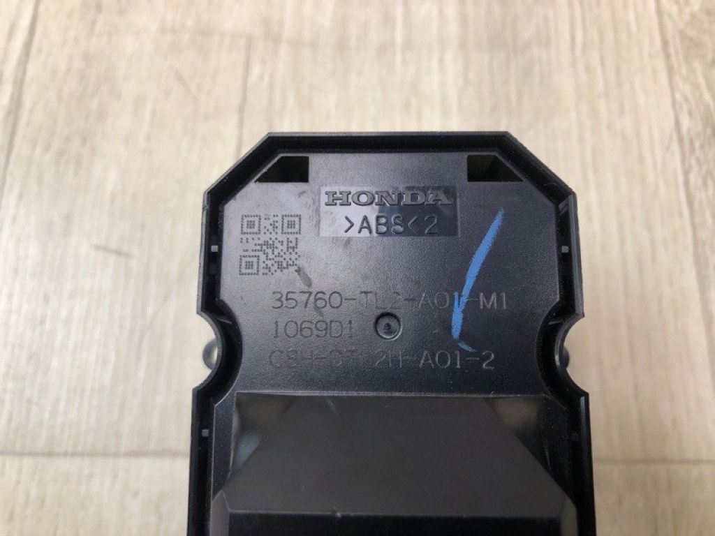 35760-TL2-A01 | Кнопка склопідіймача передн. прав. HONDA ACCORD CU8 / TSX 08-14 - Фото 5