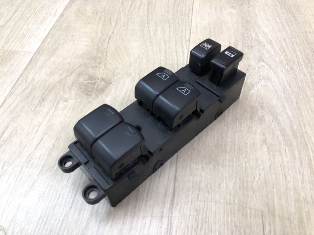 25401-CG710 | Блок керування склопідіймачами INFINITI FX S50 03-08