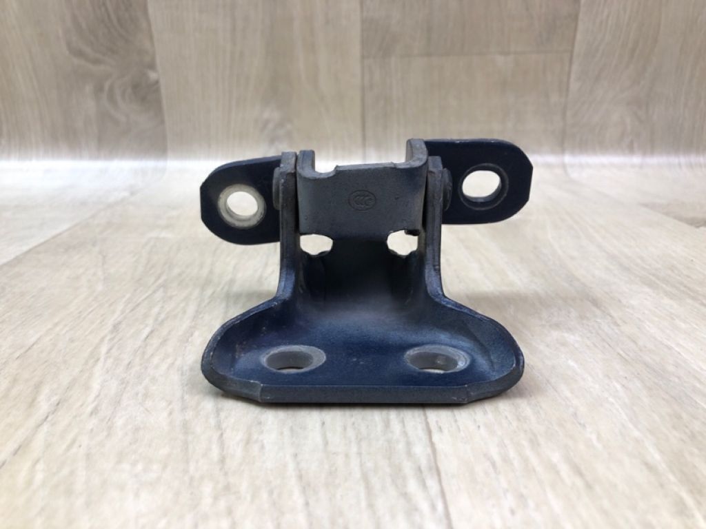 68730-33021 | Петля двері нижня передн. прав. TOYOTA CAMRY 40 06-11 - Фото 2