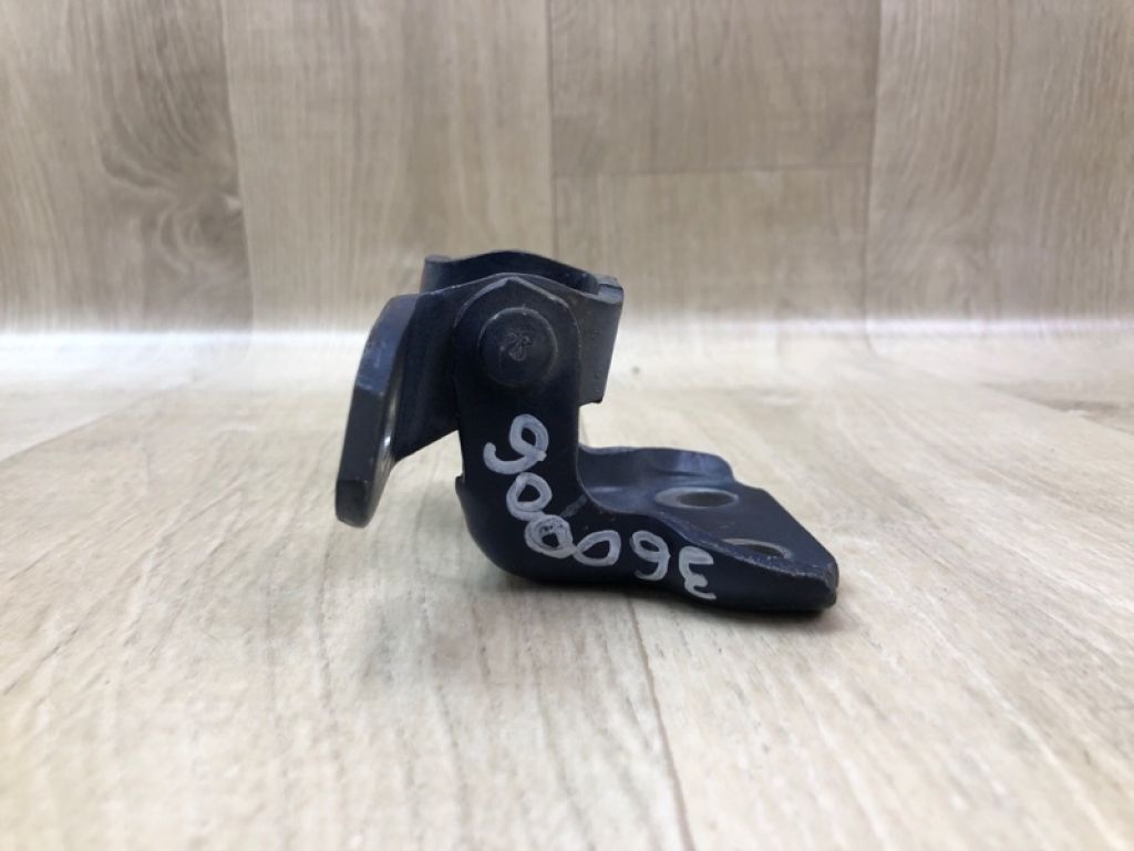 68730-33021 | Петля двері нижня передн. прав. TOYOTA CAMRY 40 06-11 - Фото 3