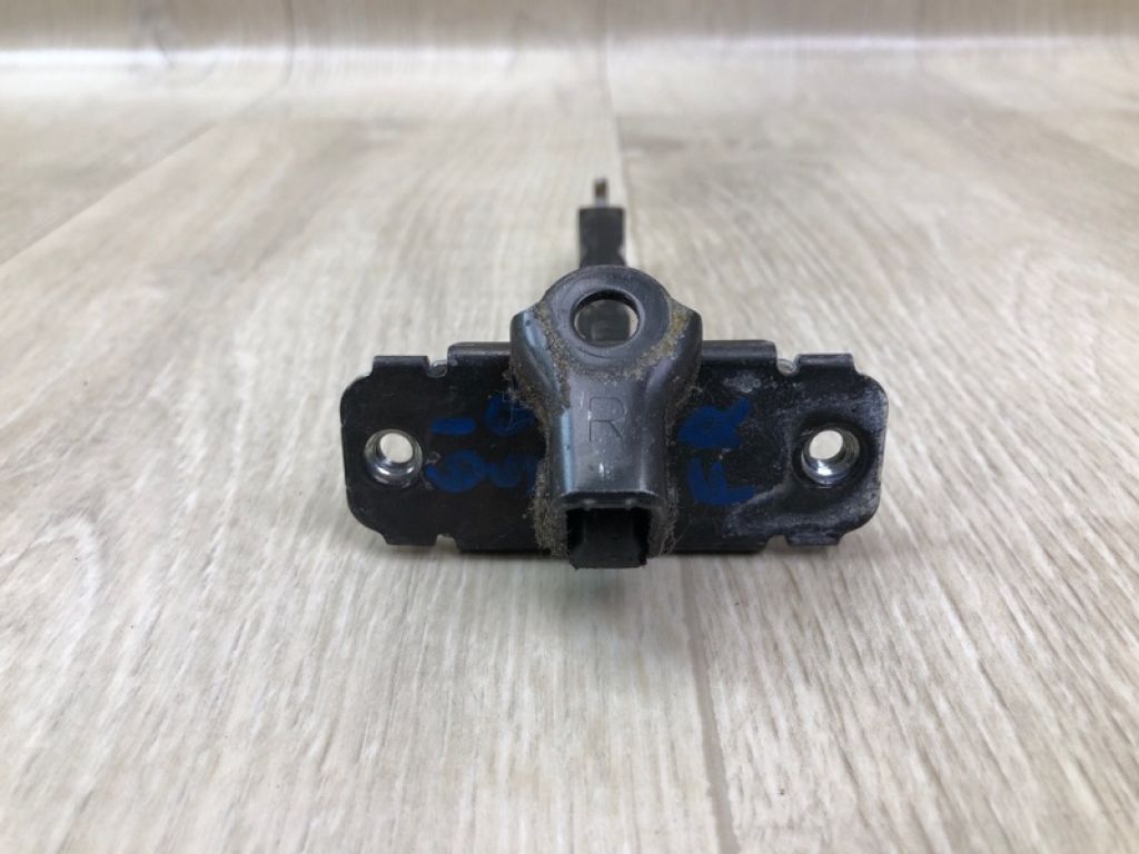 79390-1R000 | Обмежувач дверей передн. прав. HYUNDAI ACCENT RB 10- - Фото 3