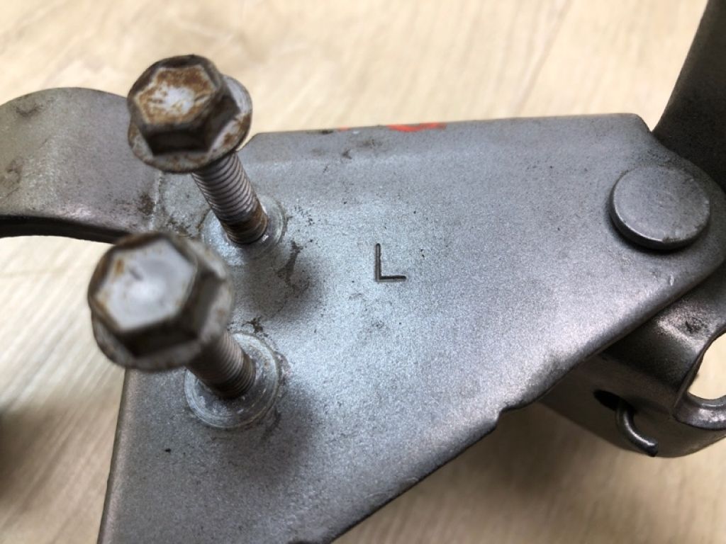 68390-08040 | Ролик зсувних дверей середній задн. лів. TOYOTA SIENNA 11-16 - Фото 7