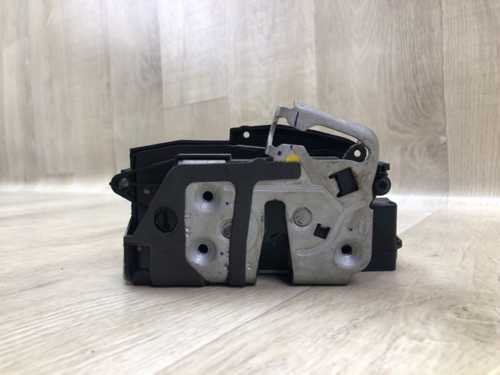 CP9Z-5426412-A | Замок двери задн. прав. FORD FOCUS 10-18 - Фото 3