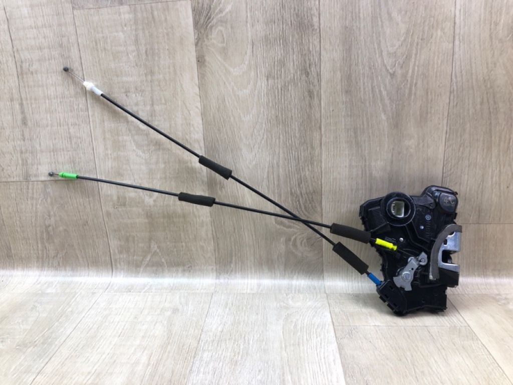 69030-42230 | Замок двері передн. прав. TOYOTA CAMRY 40 06-11