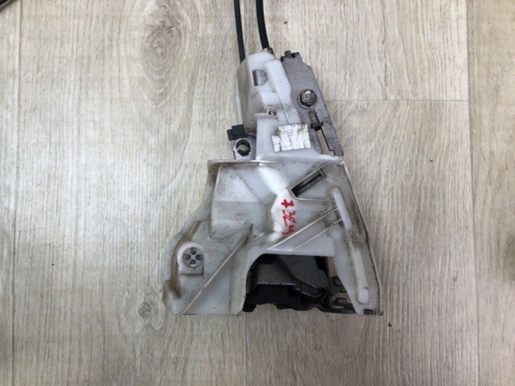 69200-08020 | Замок двері бічної задн. прав. TOYOTA SIENNA 11-16 - Фото 3