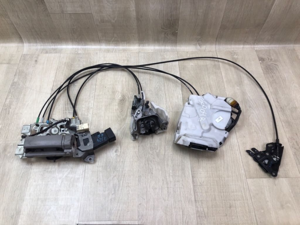 69200-08020 | Замок двері бічної задн. прав. TOYOTA SIENNA 11-16 - Фото 6