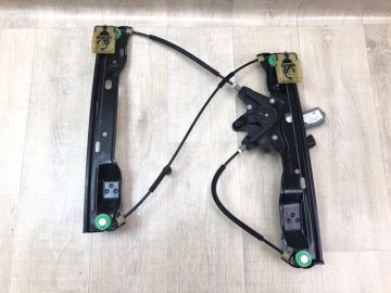 Склопідйомник передн. прав. FORD FOCUS 10-18