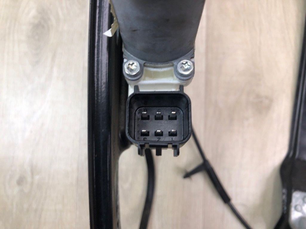 BM5Z-5423200-B | Склопідйомник передн. прав. FORD FOCUS 10-18 - Фото 6