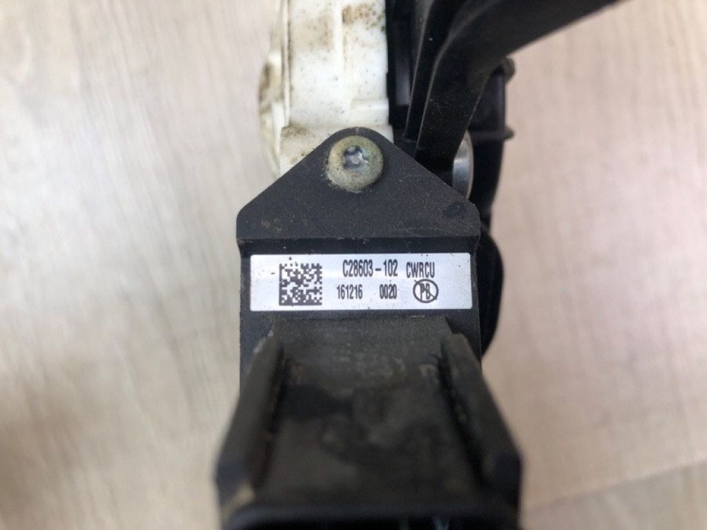 FR3Z-7623209-A | Склопідйомник передн. лів. FORD MUSTANG 15- - Фото 9