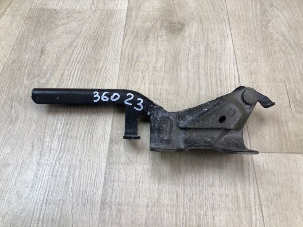 65401-3KA1A | Петля капоту лів. NISSAN PATHFINDER R52 12-21 - Фото 3