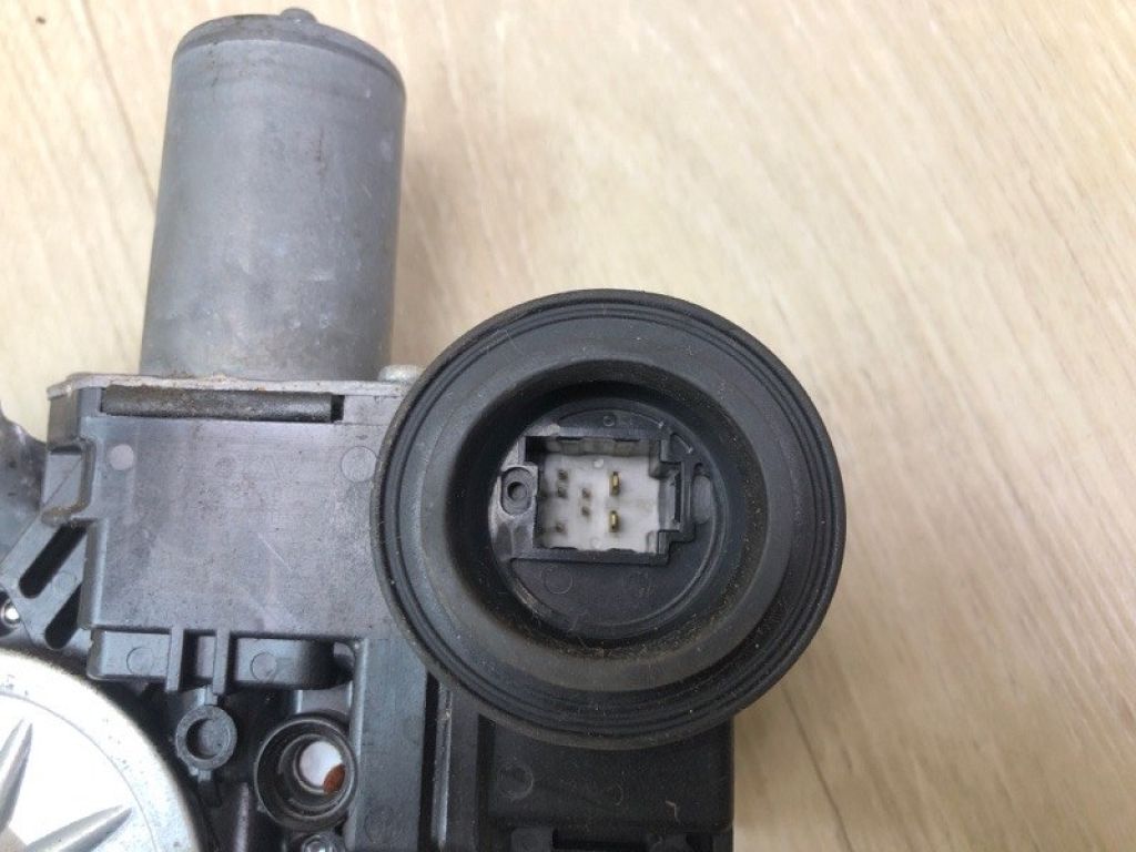 69804-08020 | Склопідйомник задн. лів. TOYOTA SIENNA 11-16 - Фото 4