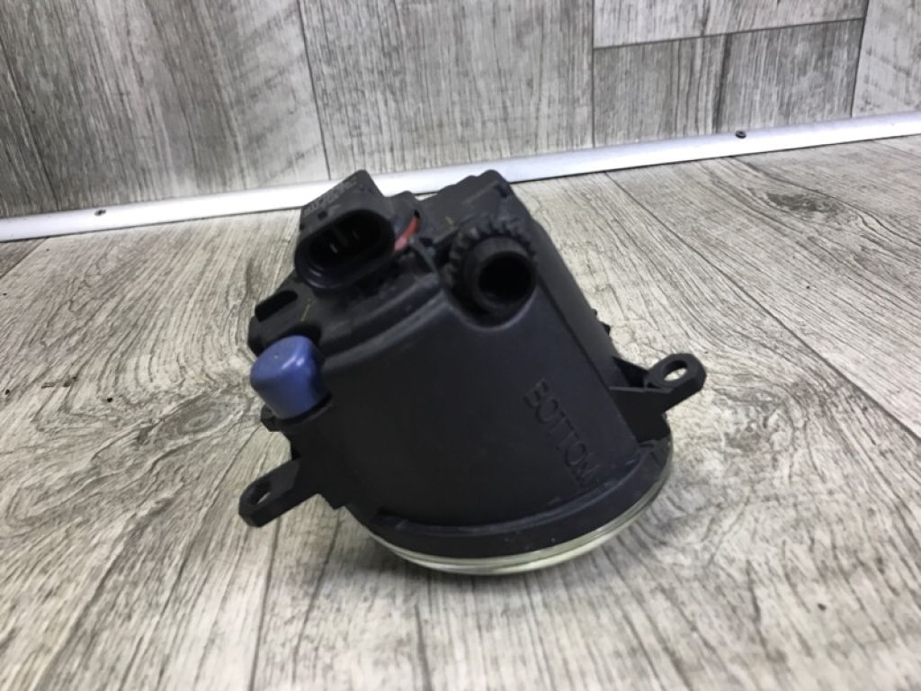 81220-0D040 | Протитуманна фара лів. TOYOTA CAMRY 40 06-11 - Фото 5