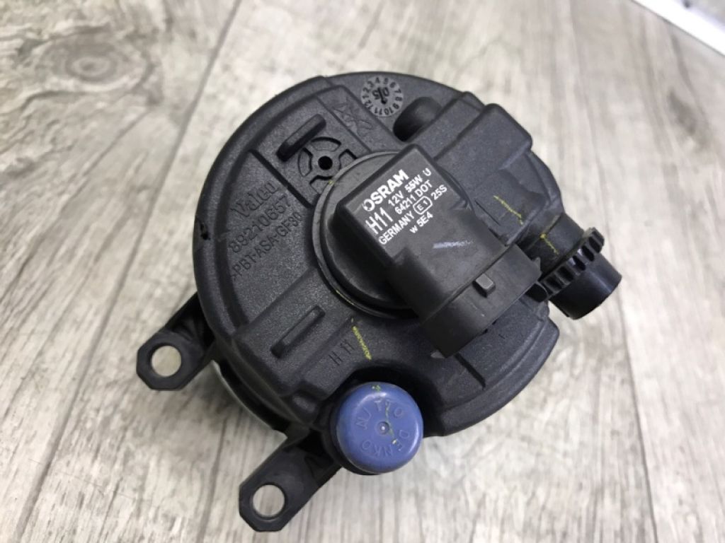 81220-0D040 | Протитуманна фара лів. TOYOTA CAMRY 40 06-11 - Фото 6