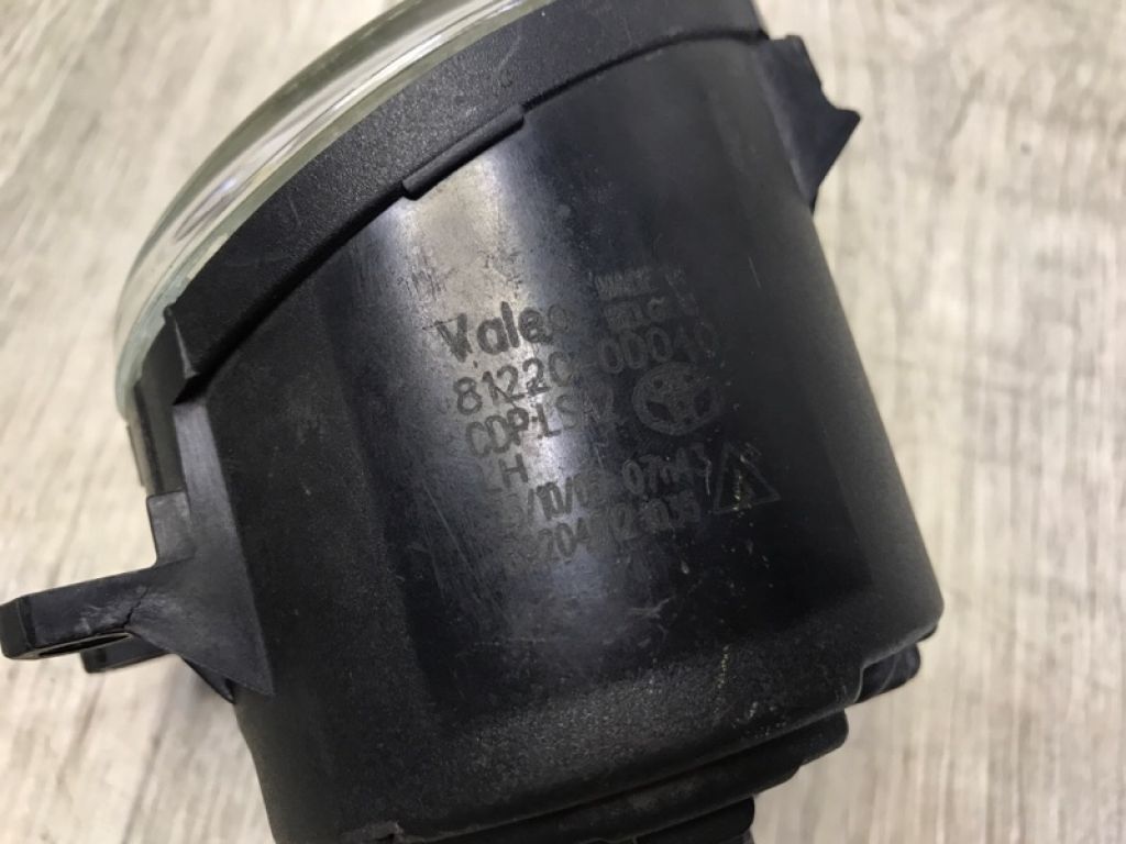 81220-0D040 | Протитуманна фара лів. TOYOTA CAMRY 40 06-11 - Фото 7