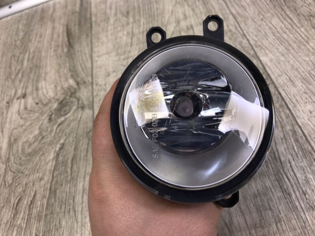 81220-0D040 | Протитуманна фара лів. TOYOTA CAMRY 40 06-11 - Фото 9