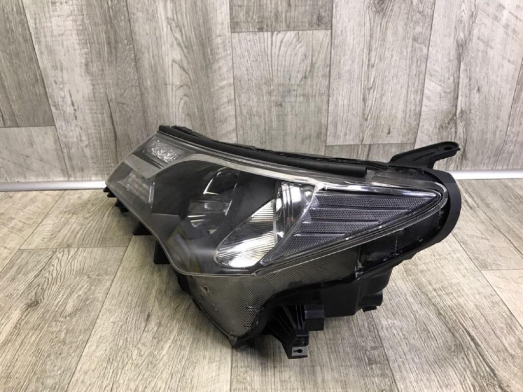 81185-42570 | Фара лів. TOYOTA RAV4 13-19 - Фото 3