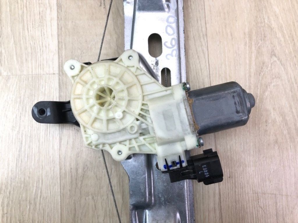 BM5Z-5827000-B | Склопідйомник задн. прав. FORD FOCUS 10-18 - Фото 3