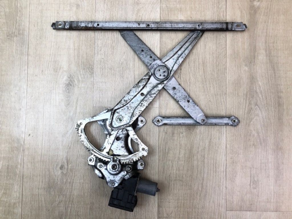 69803-08020 | Склопідйомник задн. прав. TOYOTA SIENNA 11-16 - Фото 2