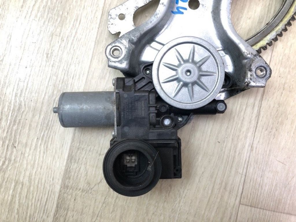 69803-08020 | Склопідйомник задн. прав. TOYOTA SIENNA 11-16 - Фото 3