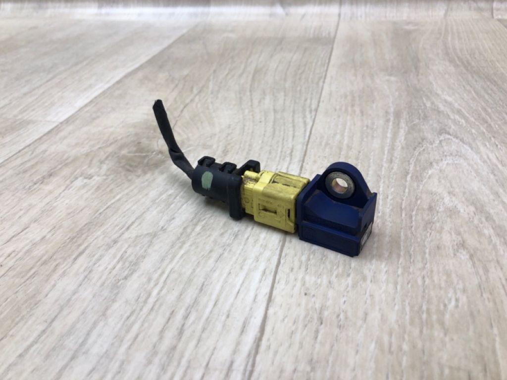 95930-3X000 | Датчик удара передн. HYUNDAI ELANTRA MD 10-15