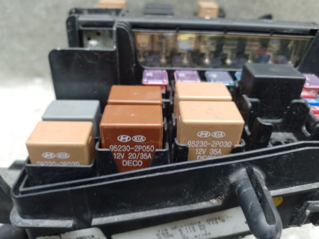 91200-4R012 | Блок запобіжників моторний відсік HYUNDAI SONATA YF 10-14 - Фото 4