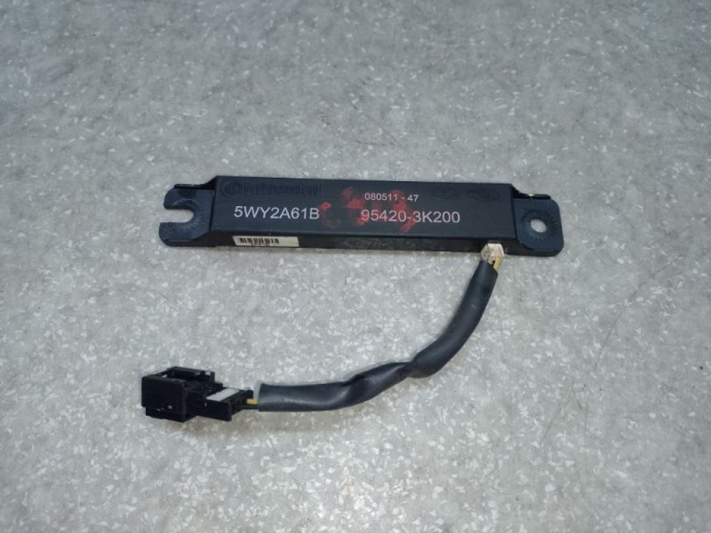 95420-3K200 | Антена HYUNDAI SONATA YF 10-14