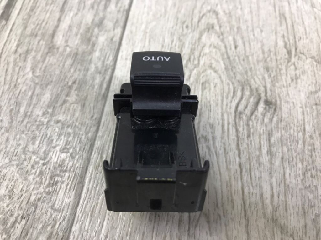 84810-33110 | Кнопка стеклоподъемника передн. прав. LEXUS ES350 06-12 - Фото 3