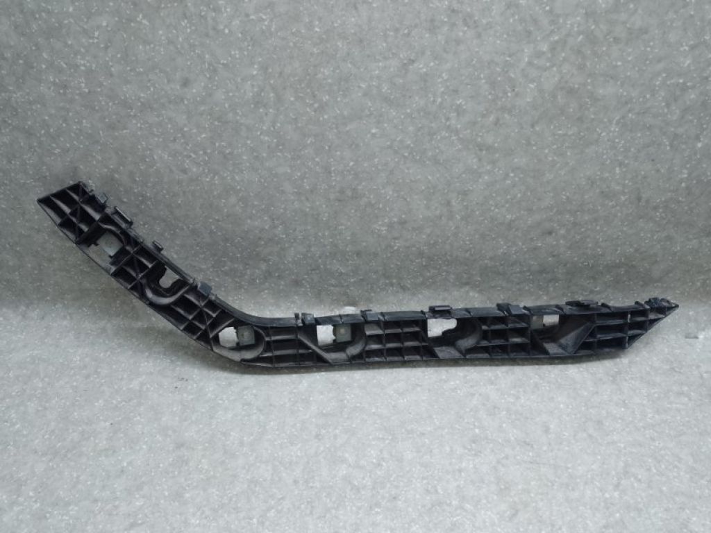 86614-3S010 | Кронштейн заднього бампера прав. HYUNDAI SONATA YF 10-14