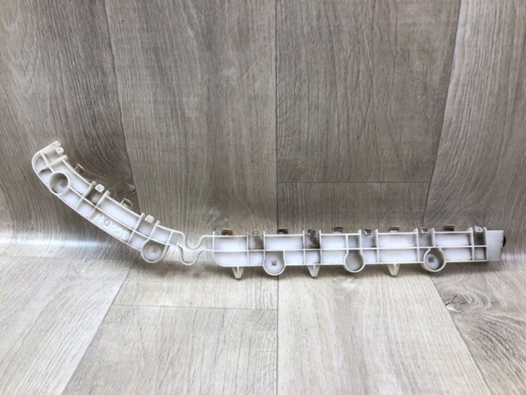 6410C154 | Кронштейн заднего бампера прав. MITSUBISHI OUTLANDER GF 12-