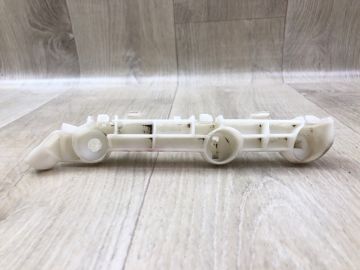 Кронштейн переднього бампера (на крилі) лів. MITSUBISHI OUTLANDER GF 12-