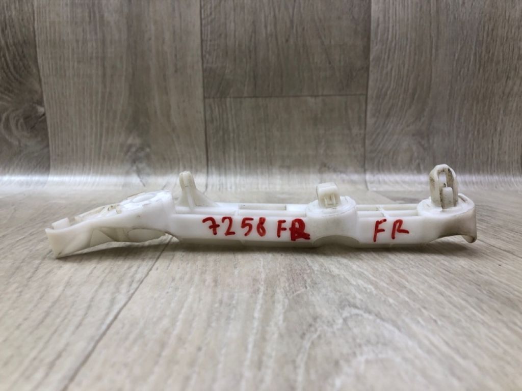 6400F880 | Кронштейн переднього бампера (на крилі) прав. MITSUBISHI OUTLANDER GF 12- - Фото 4