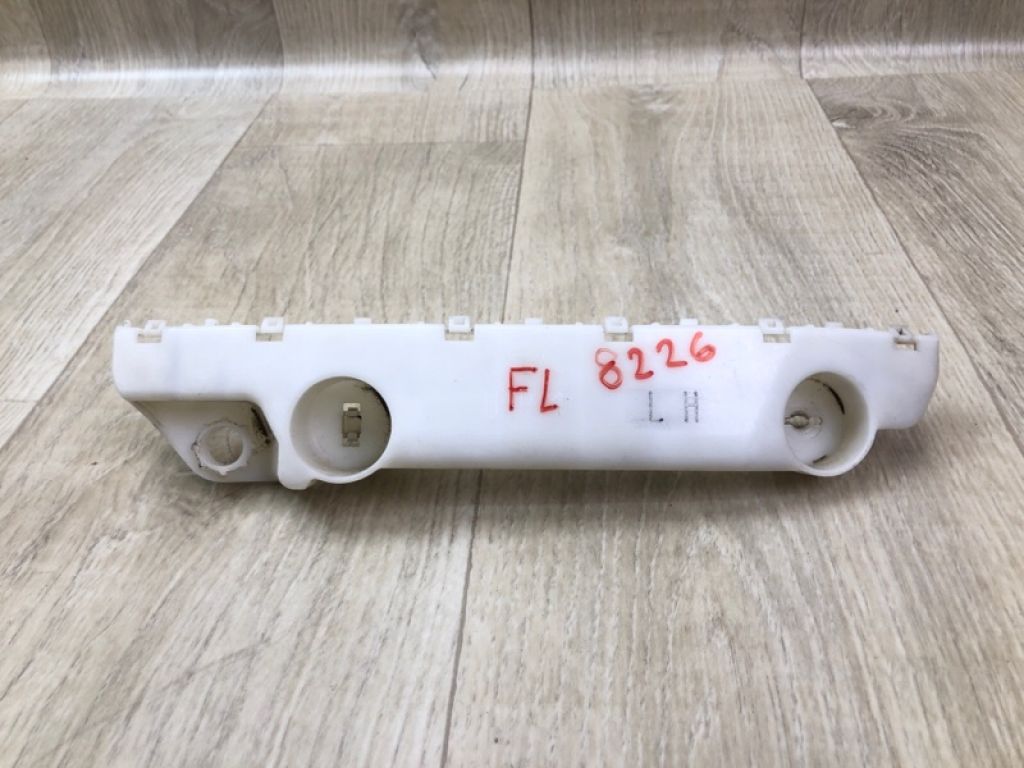 622271JA0A | Кронштейн переднего бампера (на крыле) лев. NISSAN QUEST S 11-17