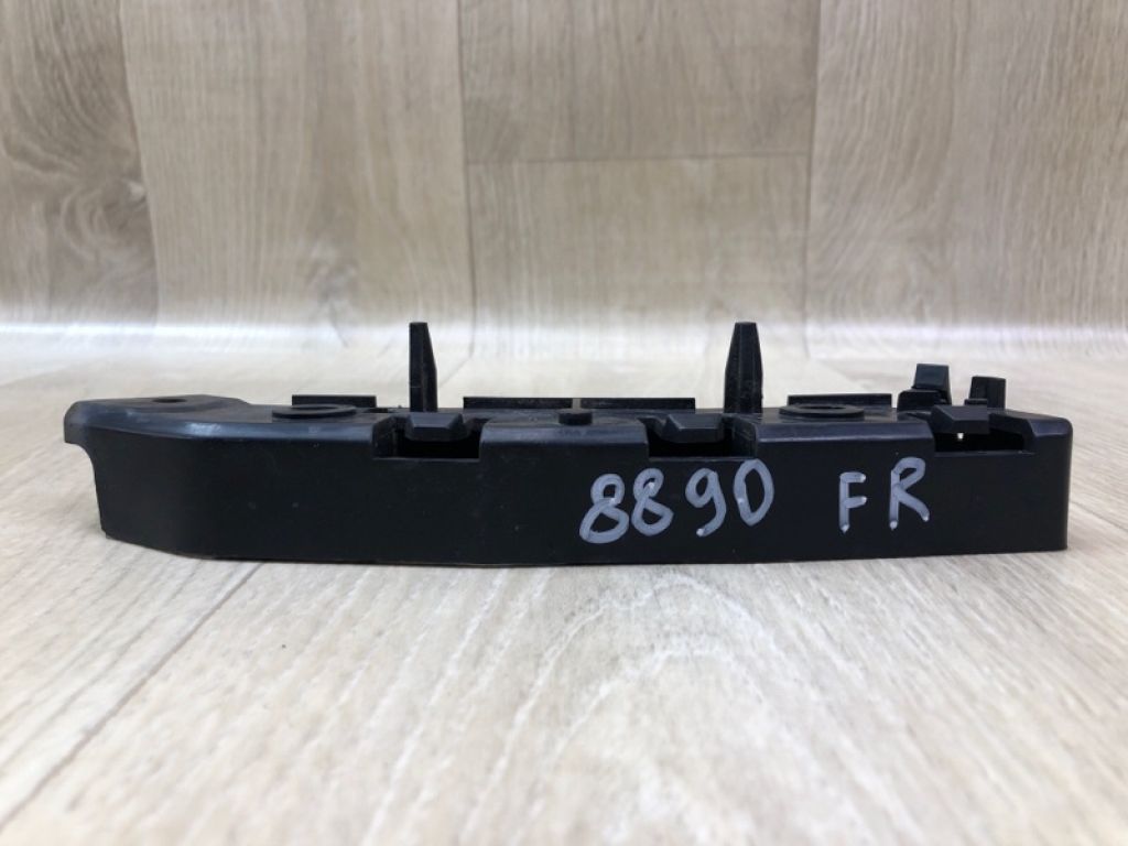 CP9Z-17C947-A | Кронштейн переднего бампера (на крыле) прав. FORD FOCUS 10-18 - Фото 4