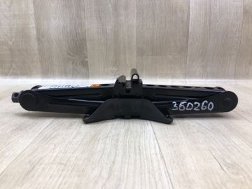 Домкрат FORD FOCUS 10-18