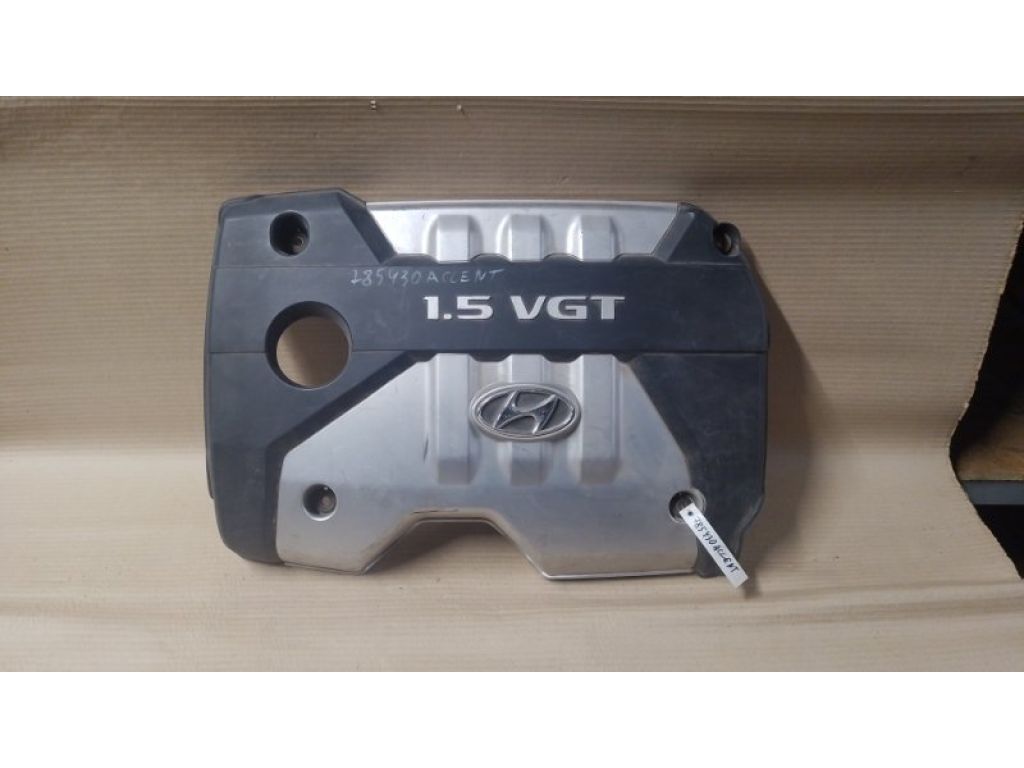 Накладка двигуна декоративна HYUNDAI ACCENT RB 10-