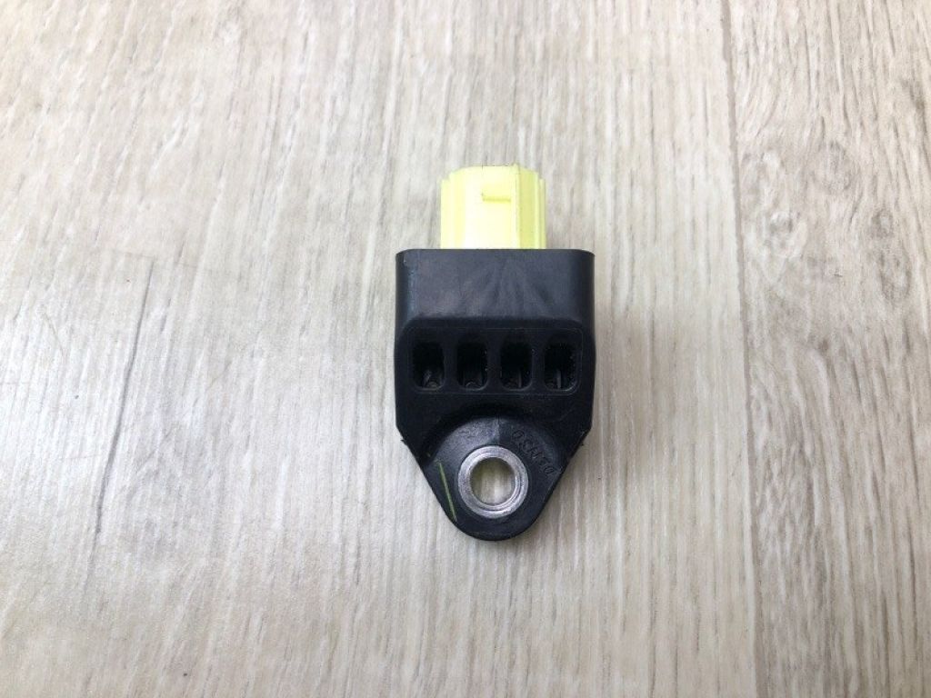 89831-0E070 | Датчик удара передн. TOYOTA VENZA 09-16 - Фото 3