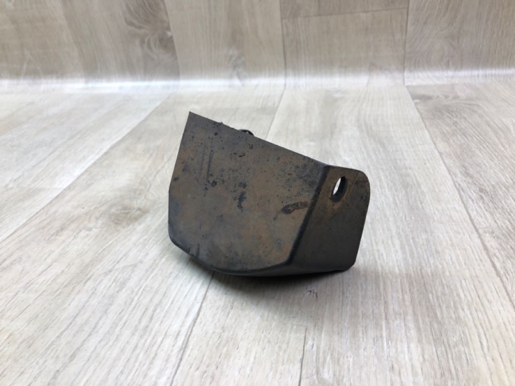 638733KA0A | Накладка крила передн. лів. NISSAN PATHFINDER R52 12-21